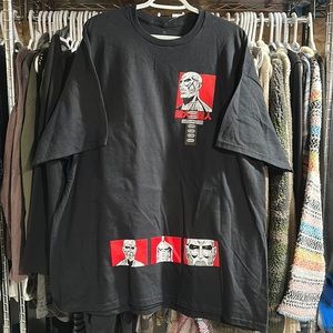Attack on Titan 2 tshirt XXL